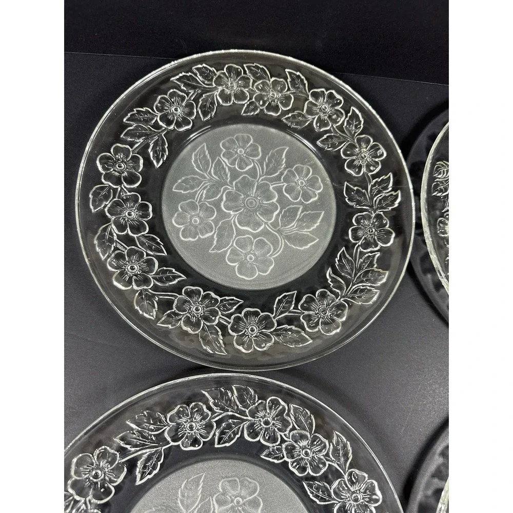 Sovereign House Crystal Apple Blossom Plates 8 3/8